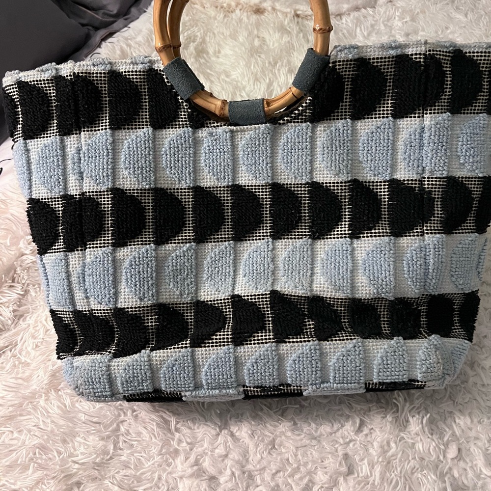 Isola Casa Carlotta Medium Tote Bag - Picture 12 of 16